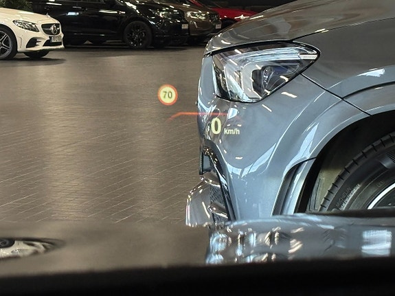 BMW M550i 13 of 30