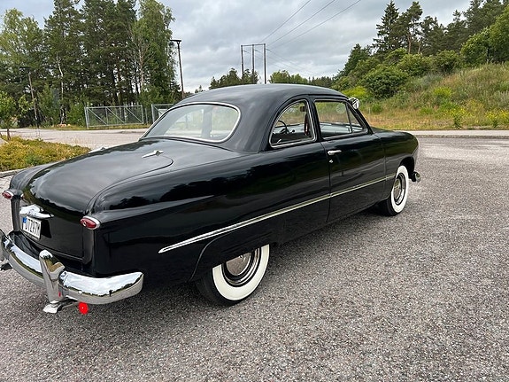 Ford Custom 5 of 5