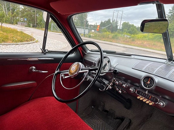 Ford Custom 8 of 12
