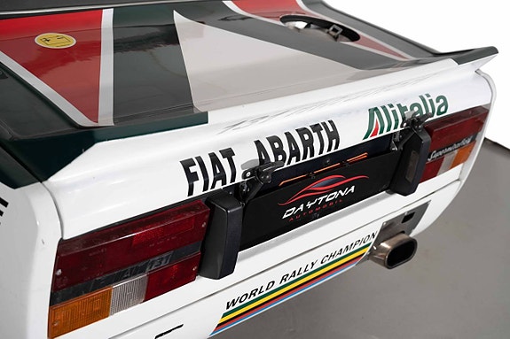 Fiat 131 18 of 27