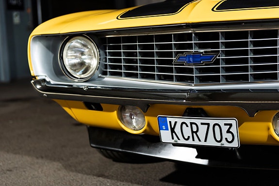 Chevrolet Camaro 8 of 27