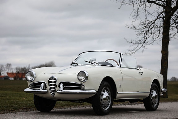 Alfa Romeo Giulietta 3 of 20