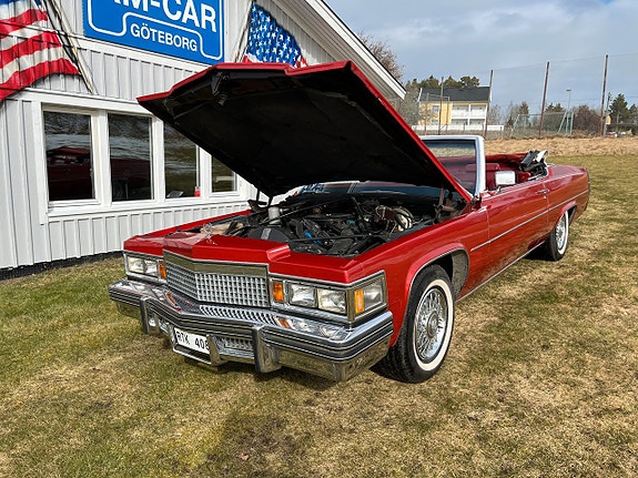 Cadillac Deville 15 of 17