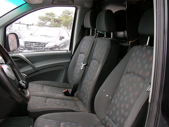 Mercedes-Benz Vito 111 7 of 15