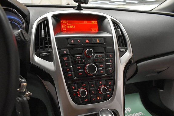 Opel Astra 22 of 24