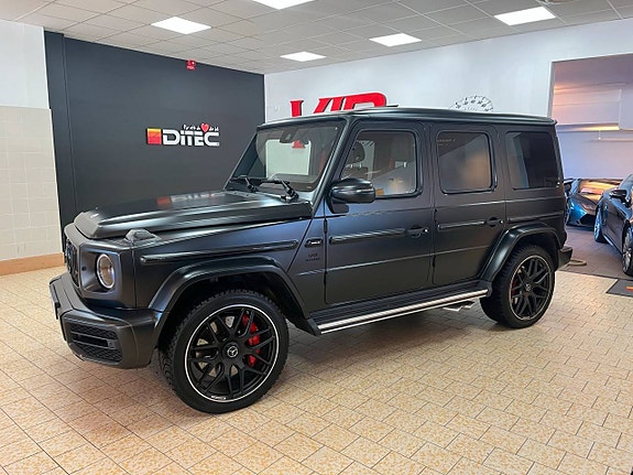 Mercedes-Benz G63 2 of 30