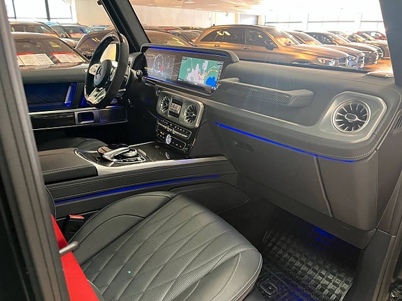 Mercedes-Benz G63 14 of 30