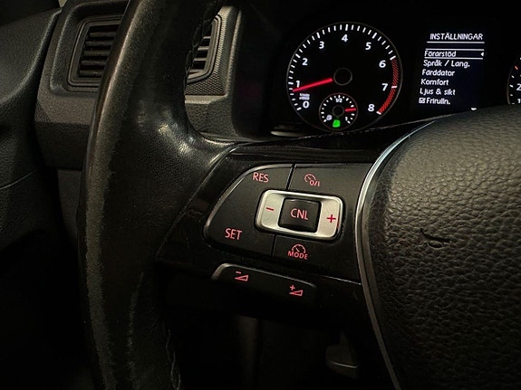 Volkswagen Caddy Maxi 19 of 23