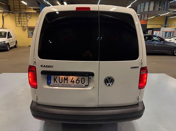 Volkswagen Caddy Maxi 8 of 23