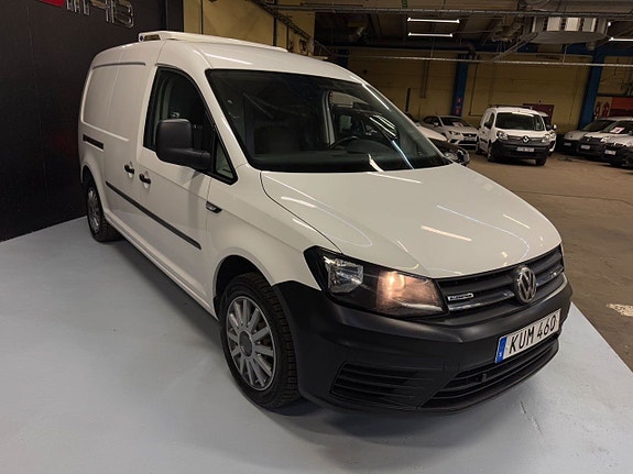 Volkswagen Caddy Maxi 2 of 5
