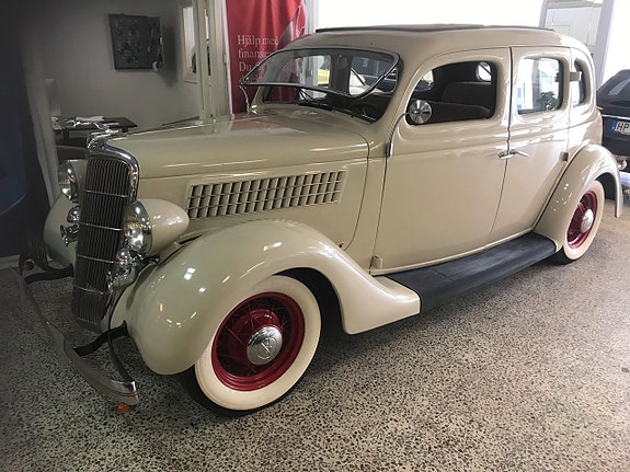 Ford Fordor 8 of 30