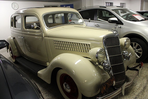Ford Fordor 9 of 30