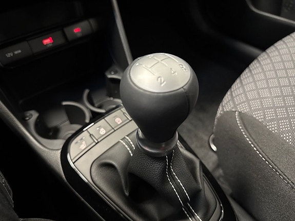 Kia Picanto 12 of 17