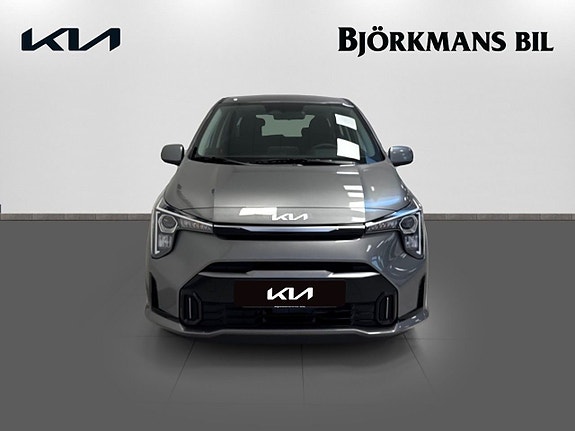 Kia Picanto 2 of 5