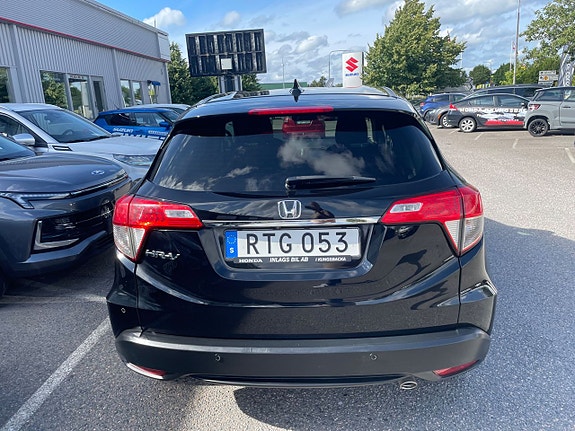 Honda HR-V 4 of 8