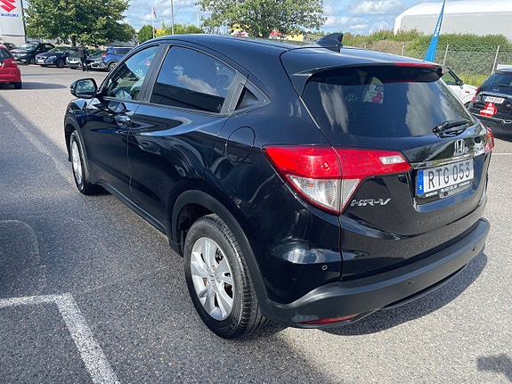 Honda HR-V 3 of 8