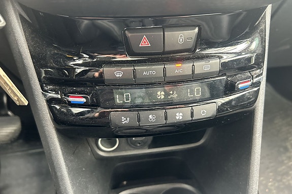 Peugeot 2008 18 of 22