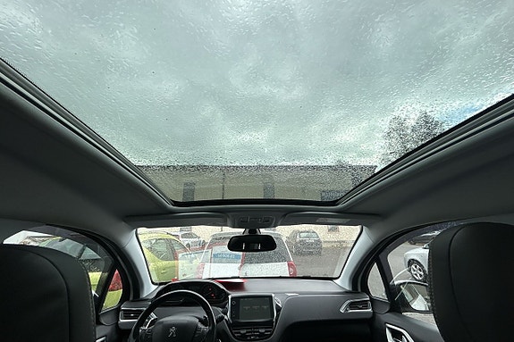 Peugeot 2008 19 of 22