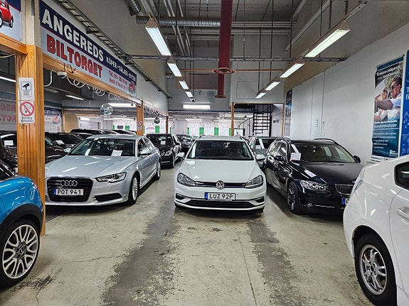 Volkswagen Golf VII 4 of 18