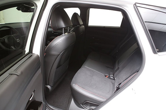 Hyundai Tucson 6 of 27