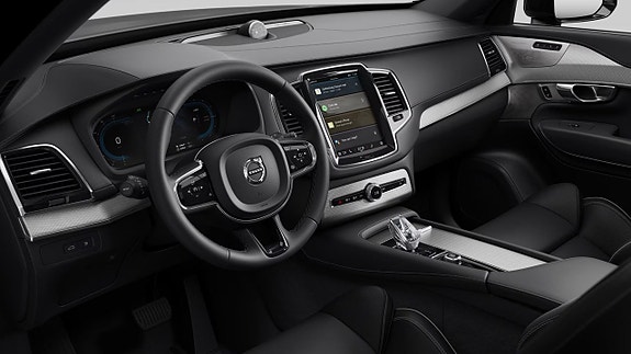 Volvo XC90 6 of 10