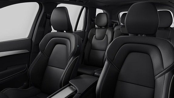 Volvo XC90 7 of 10