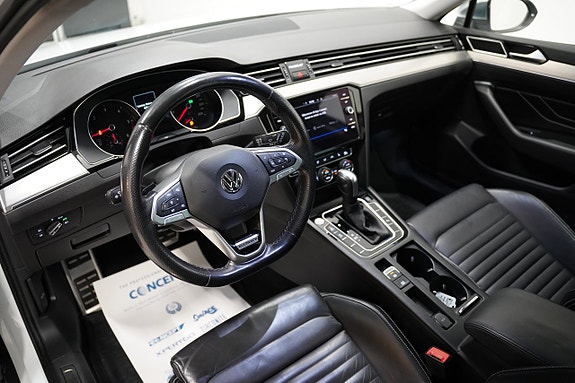 Volkswagen Passat Alltrack 6 of 25
