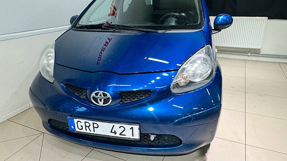 Toyota Aygo 7 of 16