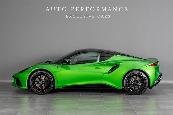 Lotus Emira 3 of 10