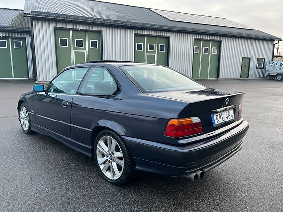 BMW 328 9 of 18
