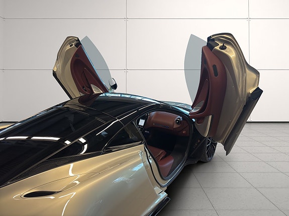 McLaren GT 9 of 28