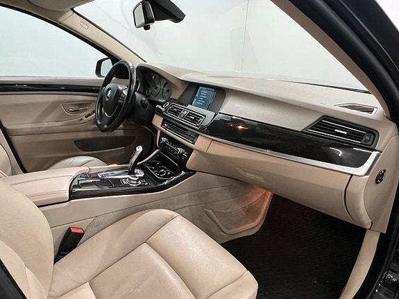 BMW 520 9 of 23