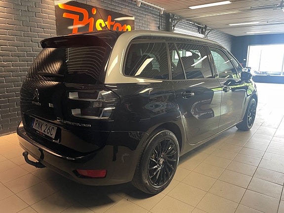 Citroen Grand C4 Picasso 2 of 5