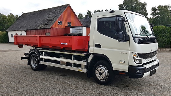 Mitsubishi Fuso 20 of 26