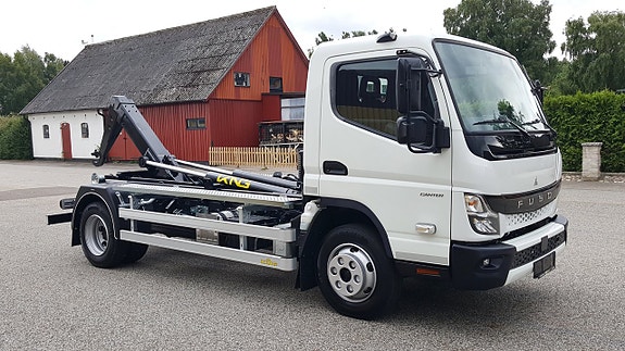 Mitsubishi Fuso 6 of 26