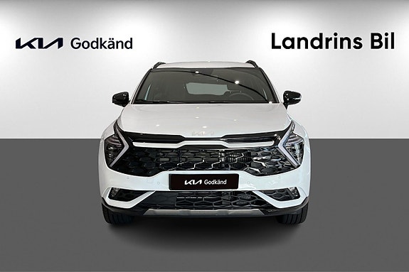 Kia Sportage 2 of 6