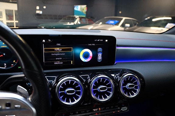 Mercedes-Benz CLA220 27 of 28