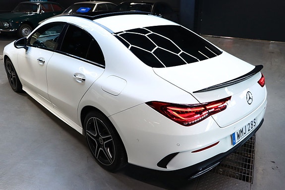 Mercedes-Benz CLA220 11 of 28