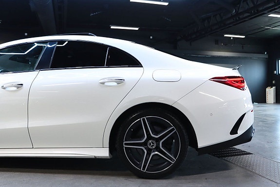 Mercedes-Benz CLA220 6 of 28