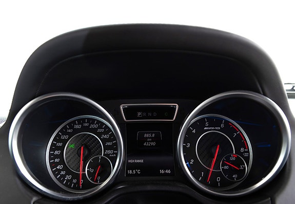 Mercedes-Benz G63 30 of 30