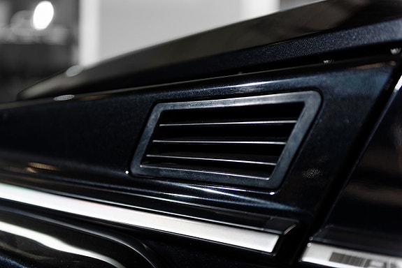 Mercedes-Benz G63 18 of 30