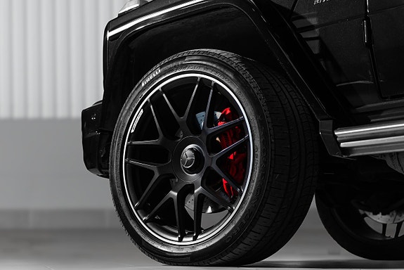 Mercedes-Benz G63 25 of 30