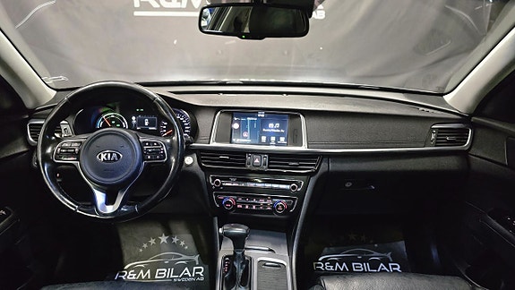 Kia Optima 10 of 27