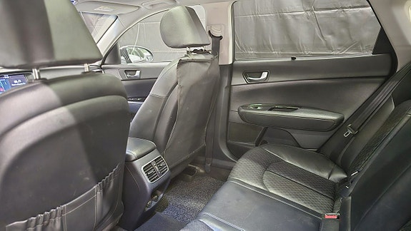 Kia Optima 12 of 27