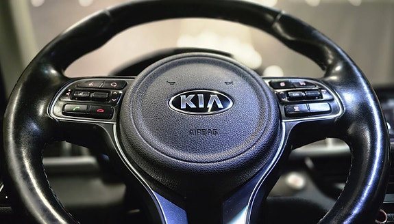 Kia Optima 21 of 27