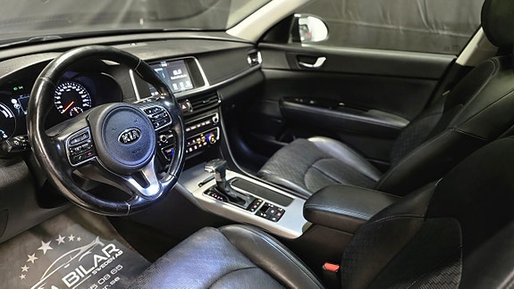 Kia Optima 9 of 27