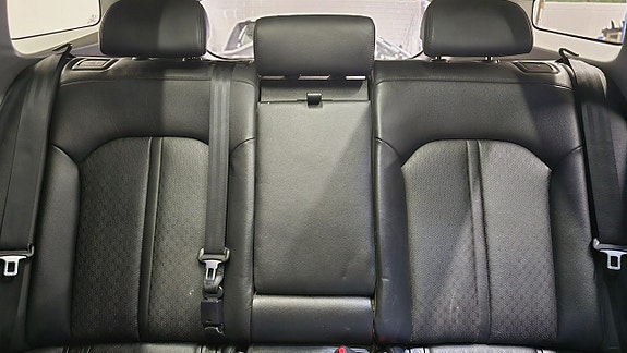 Kia Optima 13 of 27