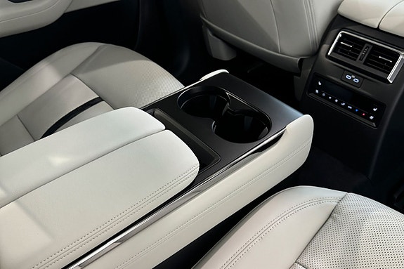 Mazda CX-80 6 of 20