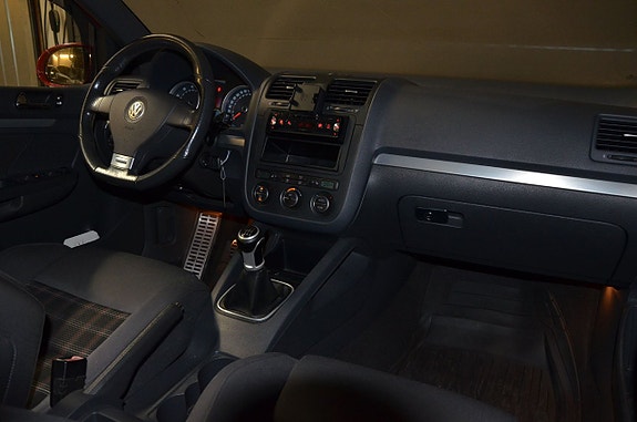 Volkswagen Golf-Serie 10 of 16
