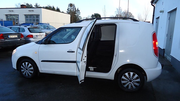 Skoda Roomster 13 of 20